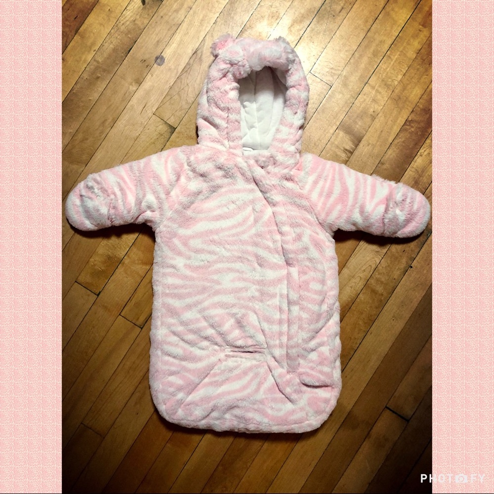 •0-6 Months• Baby Carbag 🎀